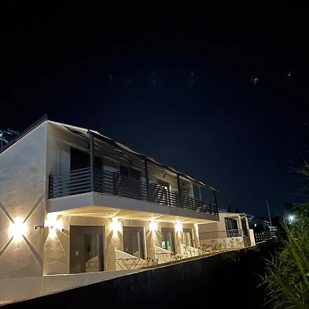 Malux Aegean Maisonettes Nea Kallikrateia