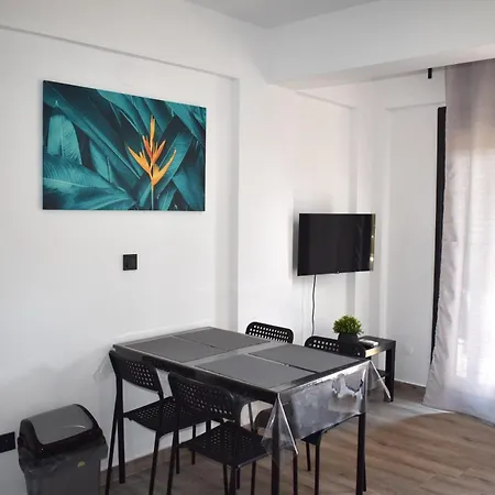Malux Maisonettes Nea Kallikrateia